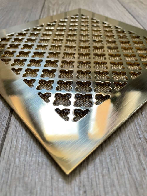 Латунная вентиляционная решётка полированная ЛР19 250х250